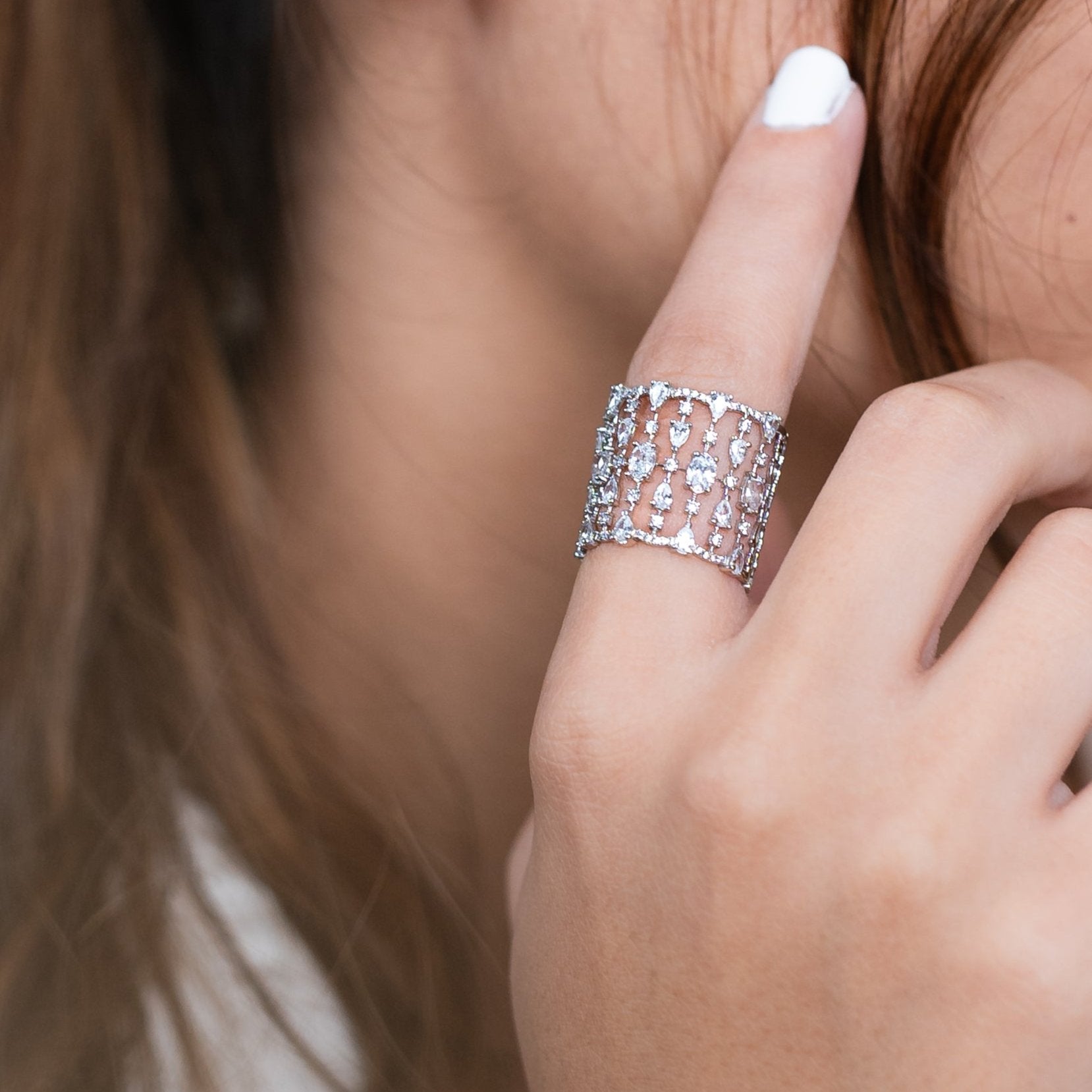 Akasa Oval Cocktail Band in silver statement ring