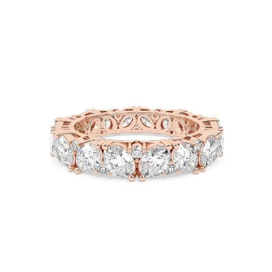 Rose gold ring with lab grown diamonds