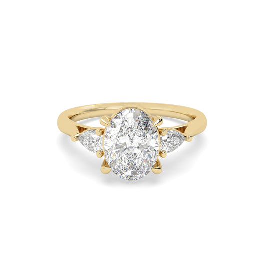 Trois Stone Oval Ring in silver