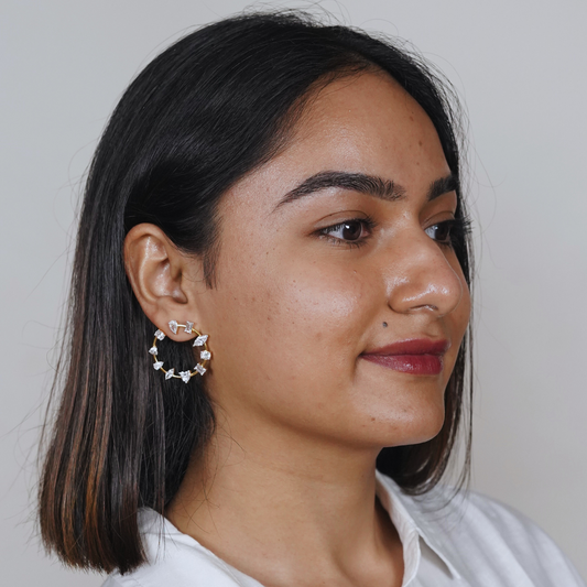 womens Multifaceted Hoop Earrings in 18kt gold