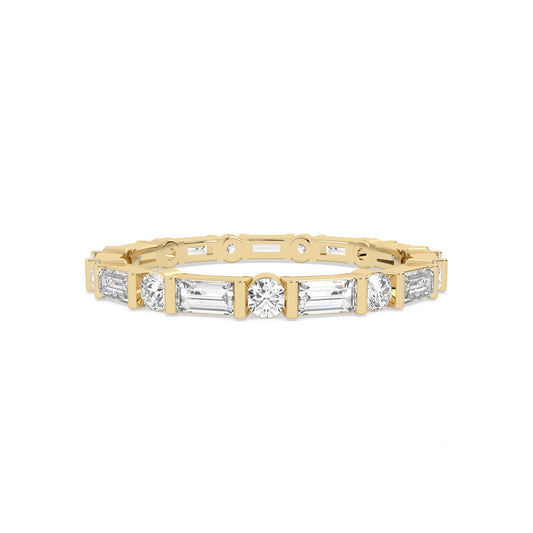 Yellow Gold ring with multiple round and baguette diamonds